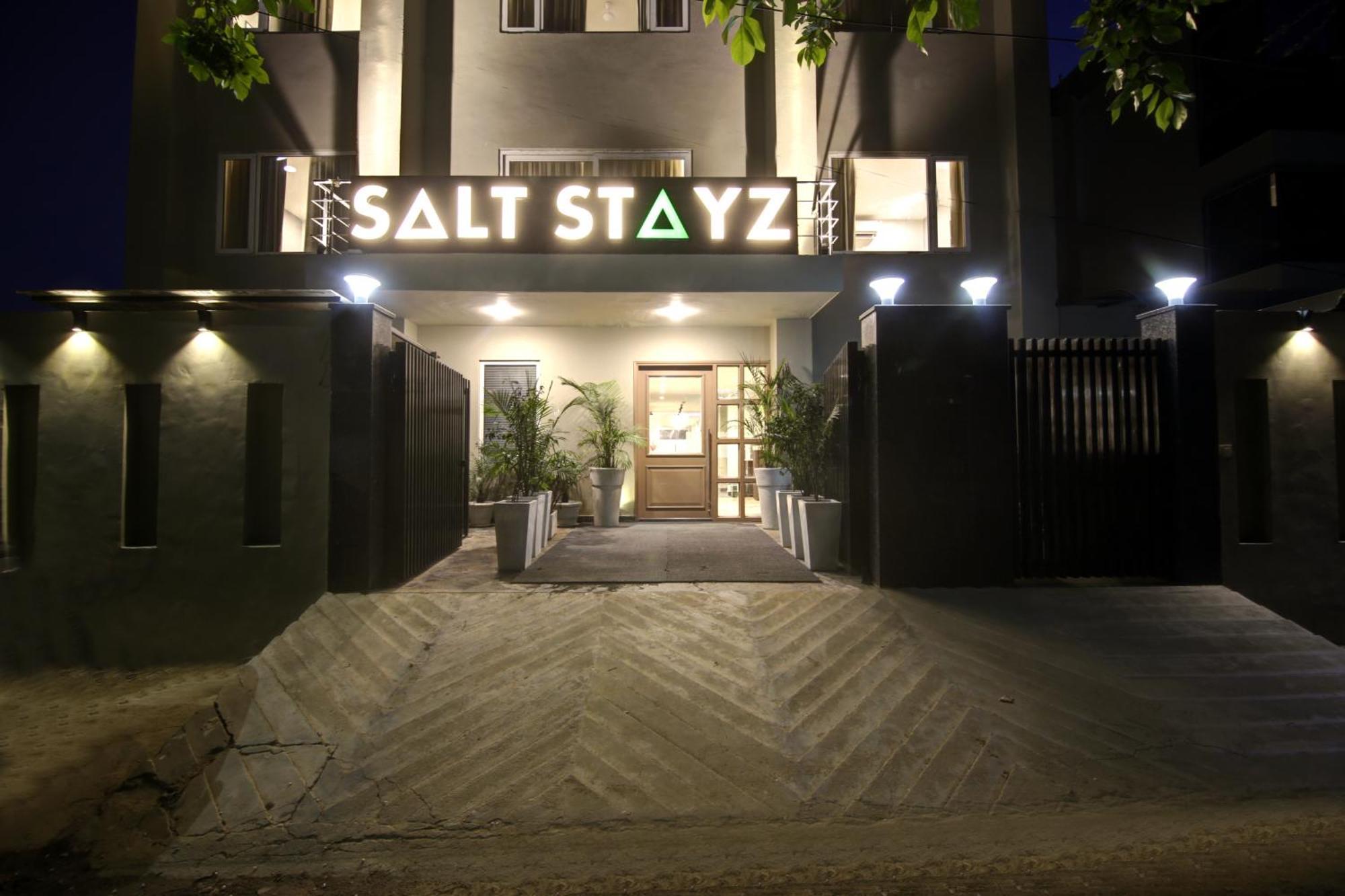 Saltstayz Select - Golf Course Road Gurgáon Kültér fotó